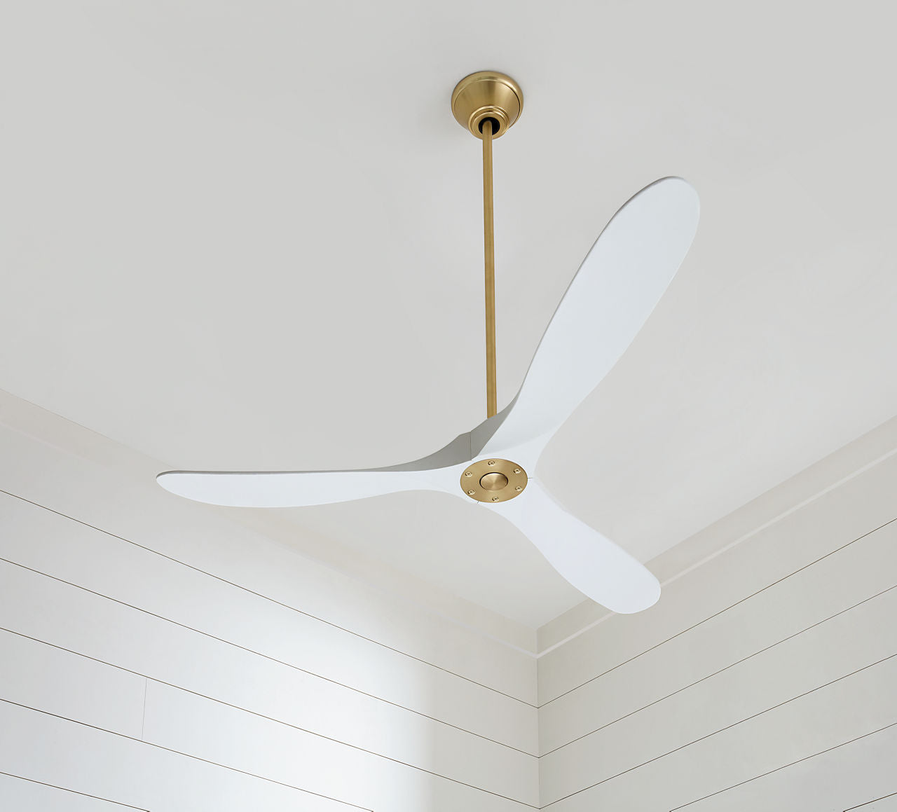 Maverick 60 Ceiling Fan | Blades Matte White
