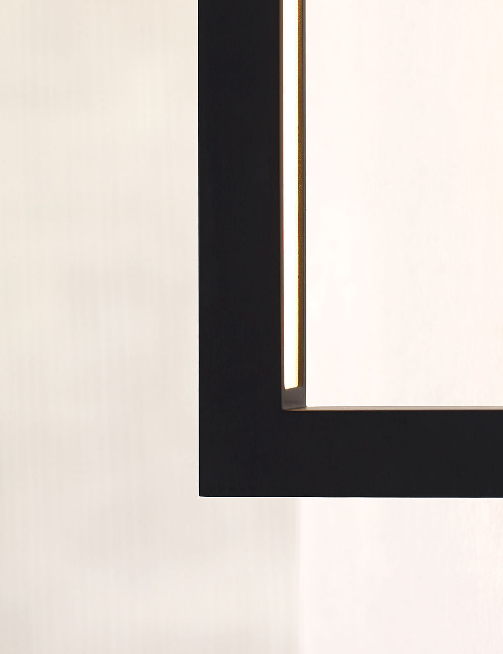 Stagger Medium Wall Sconce Nightshade Black 2700K 90 CRI integrated led 90 cri 2700k 120v
