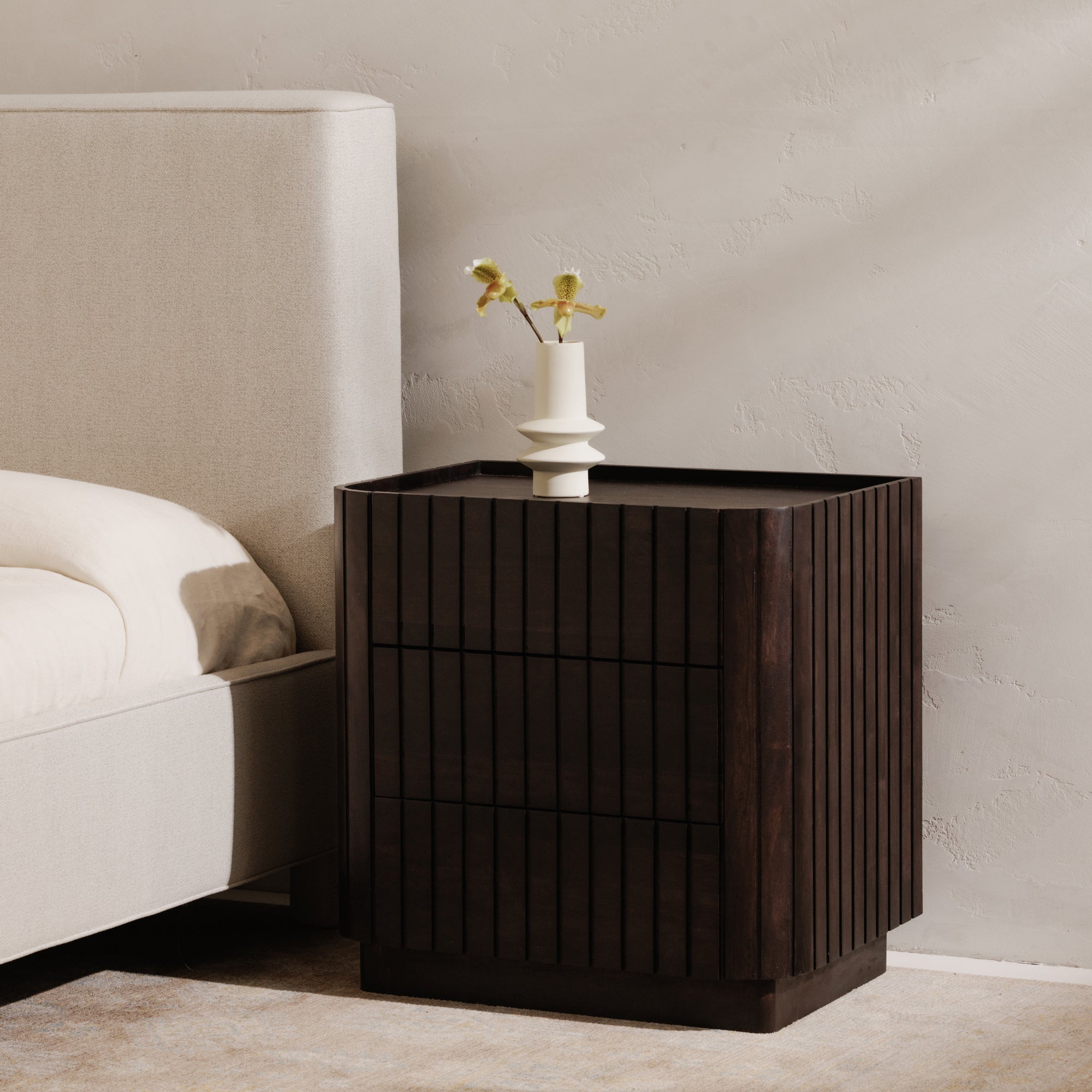 Ichigo Queen Bed Light Grey