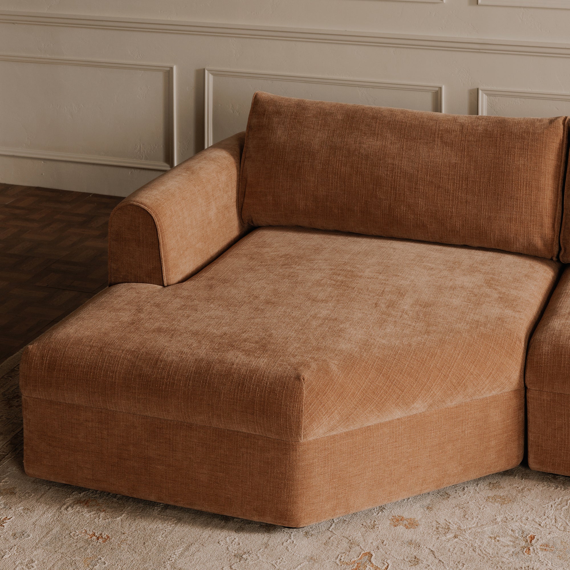 Madrid Left Sectional Heritage Pink