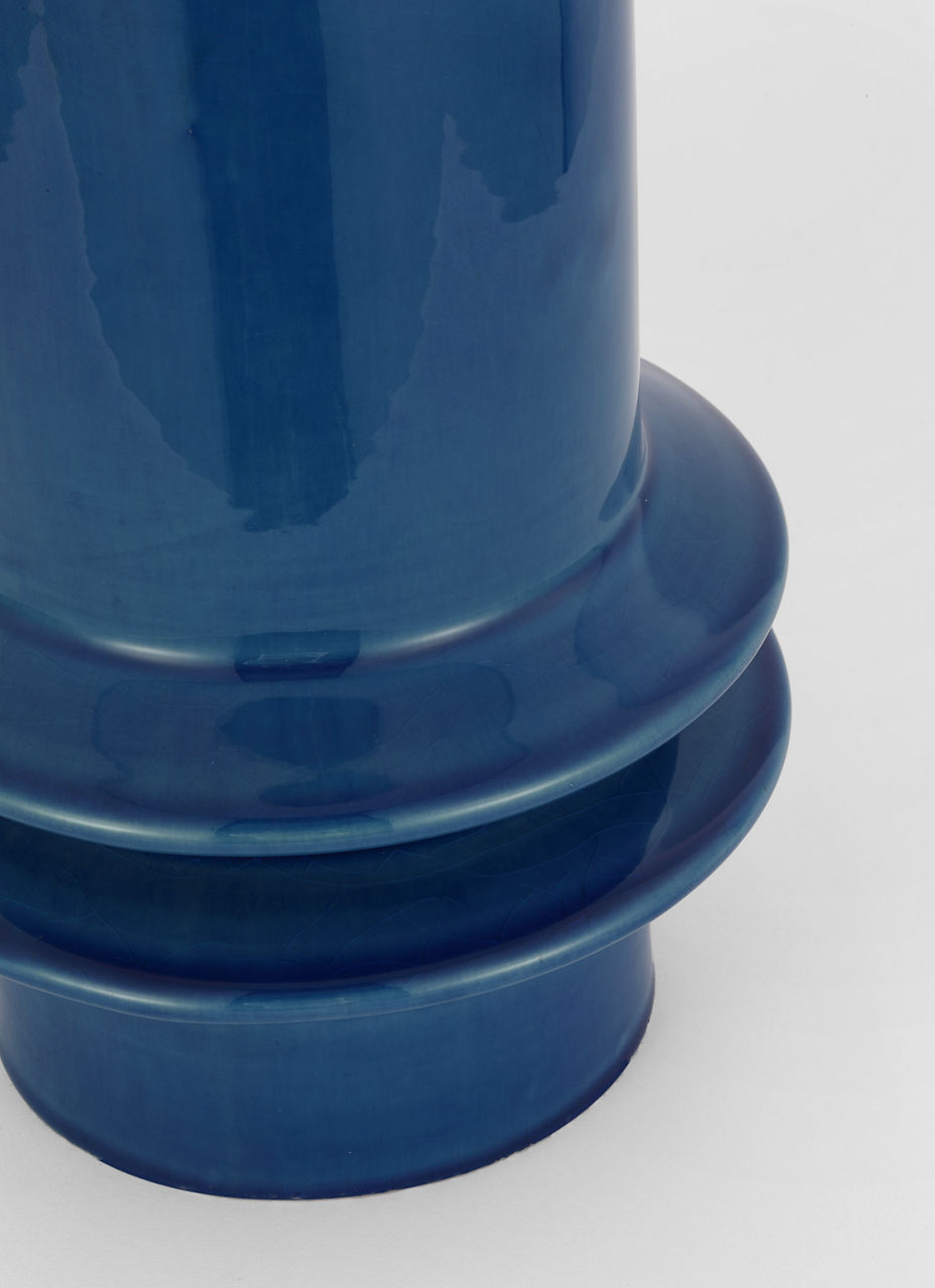 Montaigne Medium Table Lamp | Aqua Crackle | Linen Shade
