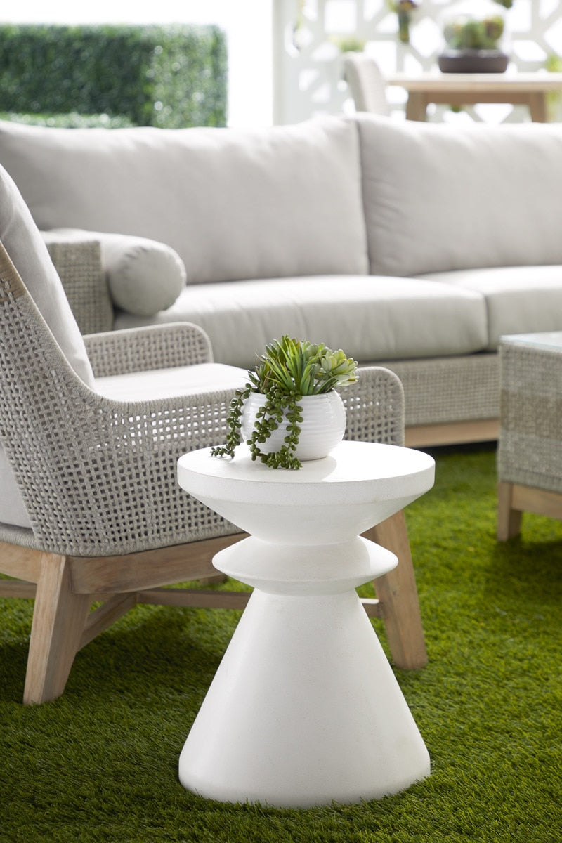 Pawn Accent Table | Ivory