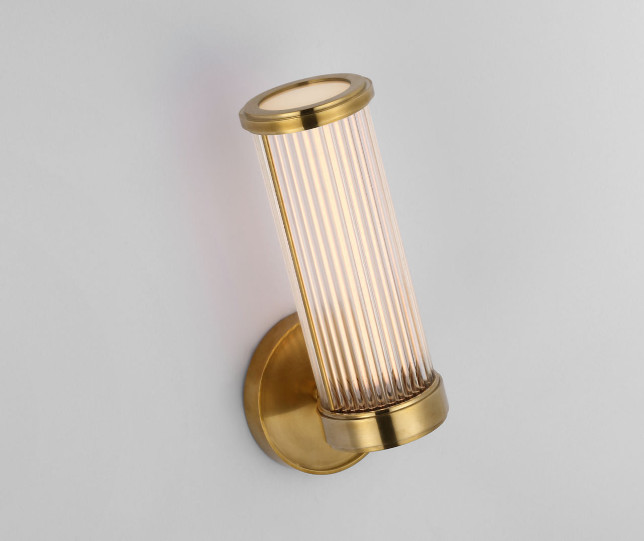 Ranier Single Bath Light | Natural Brass | Clear Glass Rods