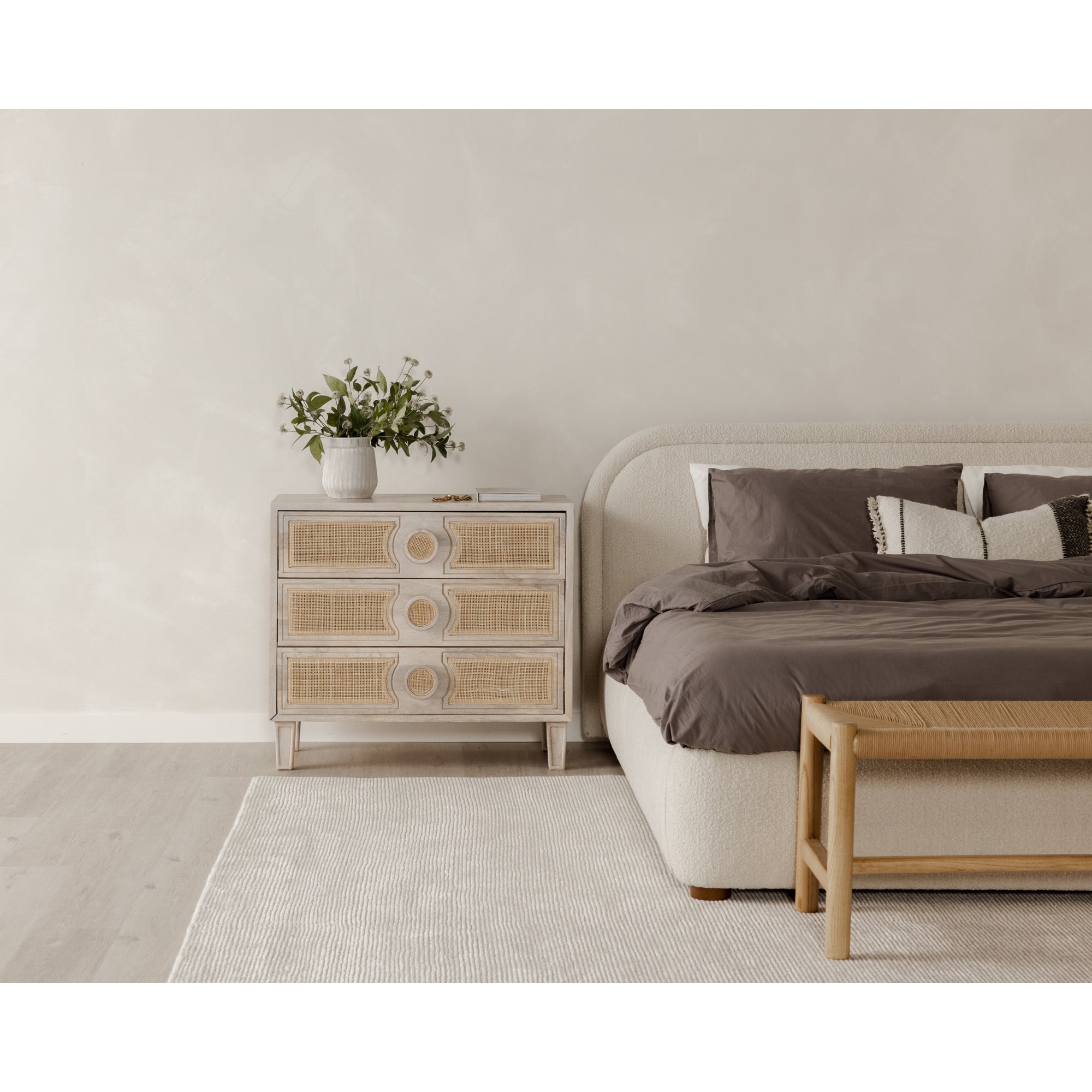 Colin Queen Bed Oatmeal