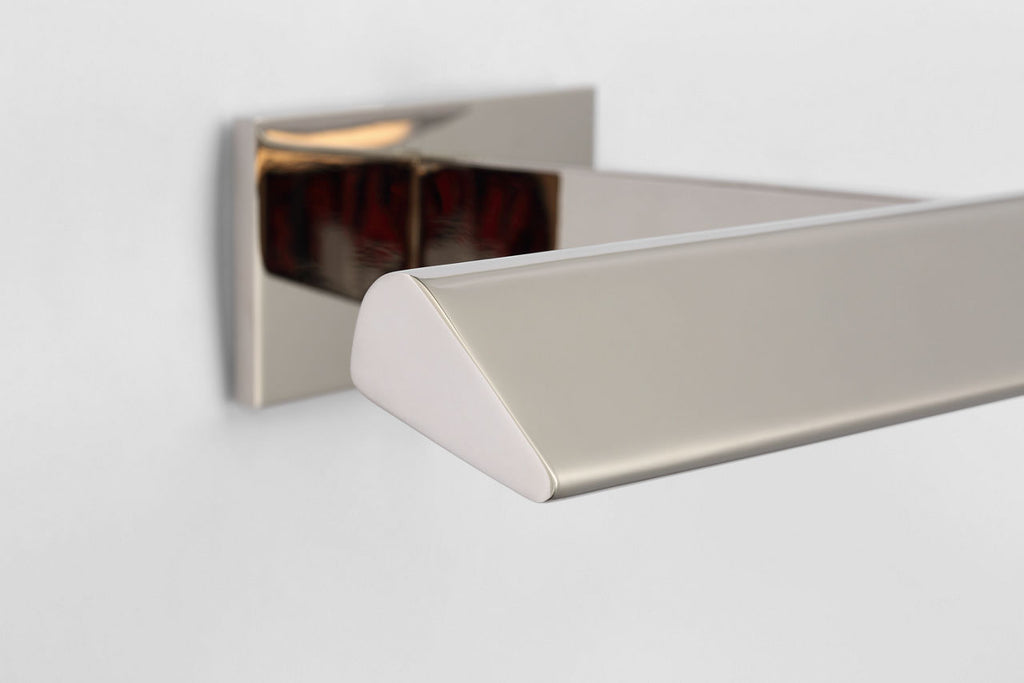 Petrel 18" Picture Light | Polished Nickel