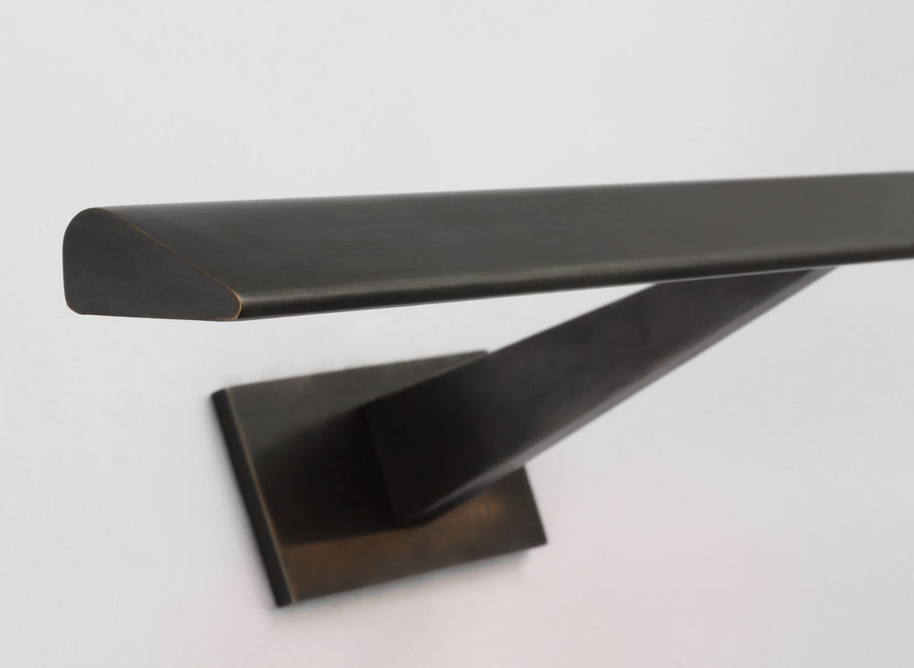 Petrel 24" Picture Light | Bronze