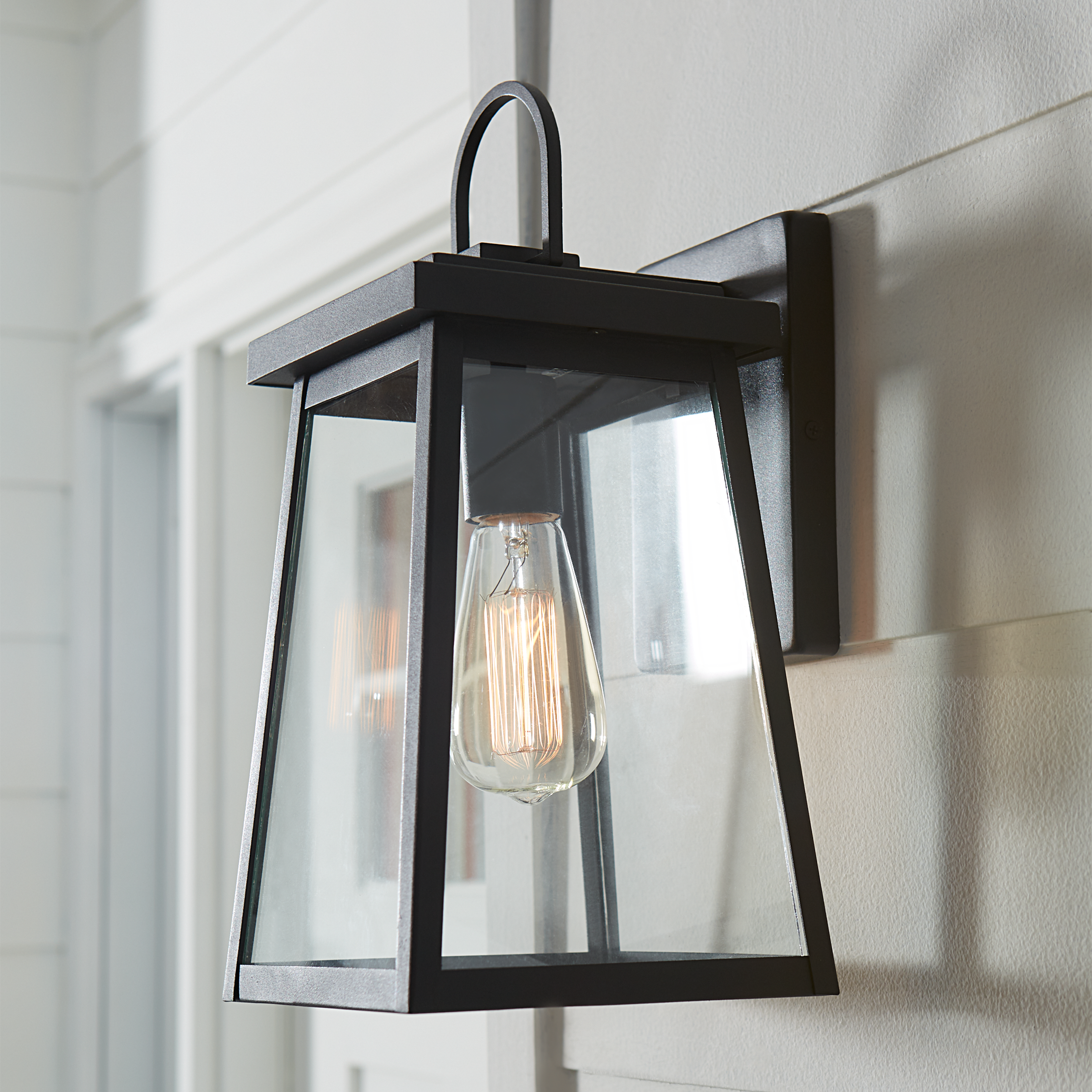 Founders Medium Wall Lantern | Black