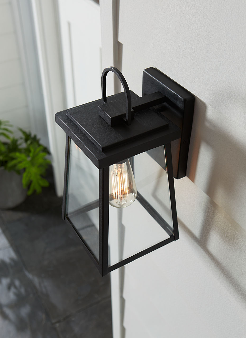Founders Medium Wall Lantern | Black