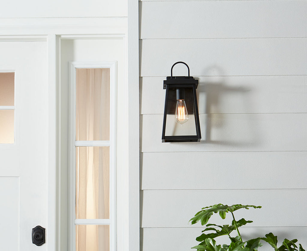 Founders Medium Wall Lantern | Black Frosted Bulb