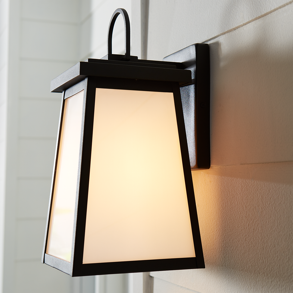 Founders Medium Wall Lantern | Black