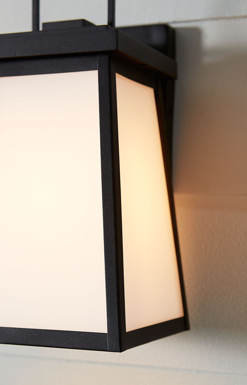 Founders Medium Wall Lantern | Black