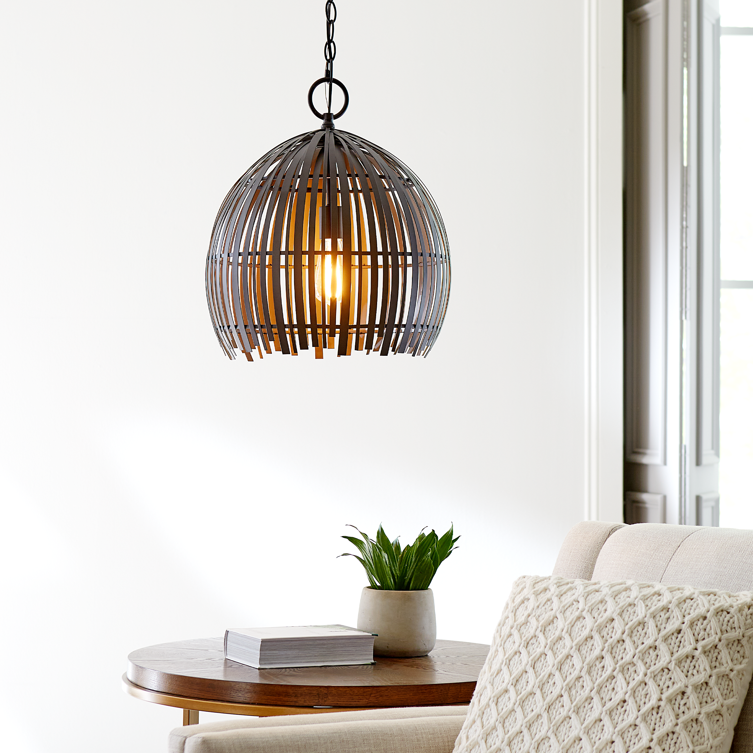 Hanalei Medium Pendant | Midnight Black Bulb(s) Not Included