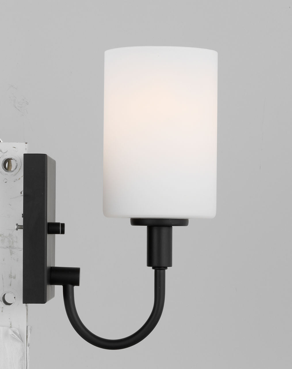 Oak Moore One Light Wall / Bath Sconce Midnight Black