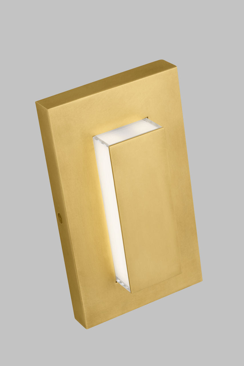 Aspen 8 Outdoor Wall Natural Brass 3000K 90 CRI In-Line Fuse + Surge Protection