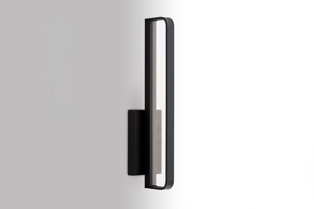 Banda 13 Wall/Bath Matte Black LED 90 CRI 3000k 120V