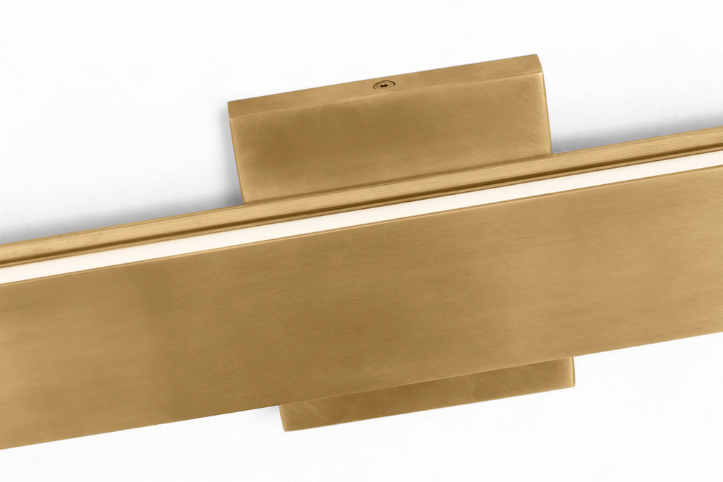 Bau 36 Bath Natural Brass 3000K 90 CRI