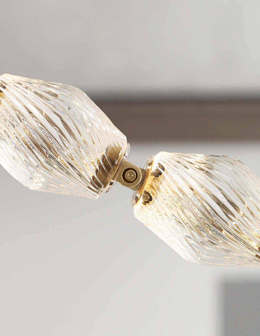 Collier 132 Chandelier Natural Brass Integrated LED 2700K 90 CRI 120V (Remote)