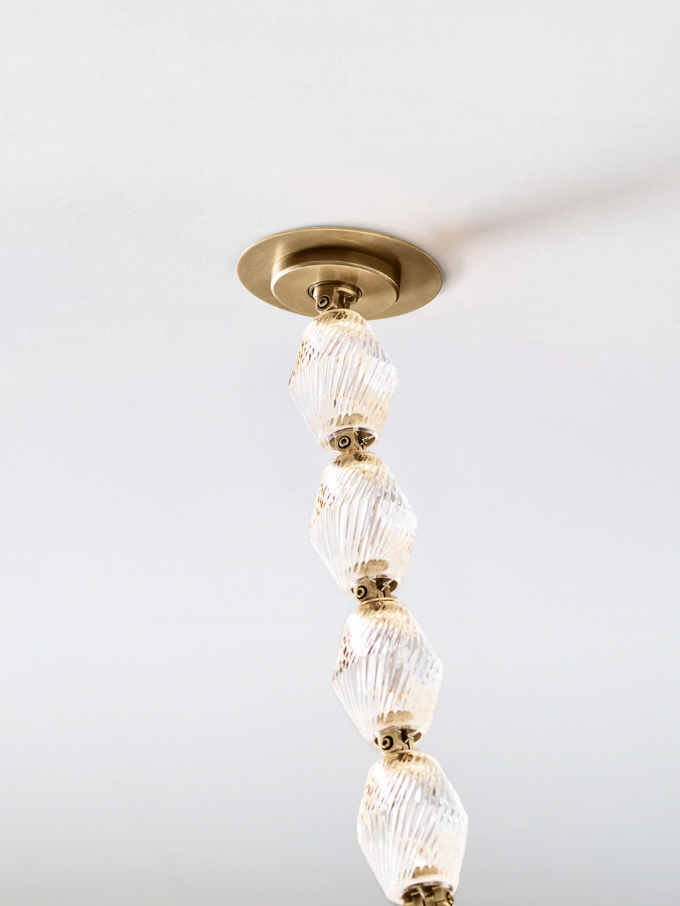 Collier 132 Chandelier Natural Brass Integrated LED 2700K 90 CRI 120V (Remote)