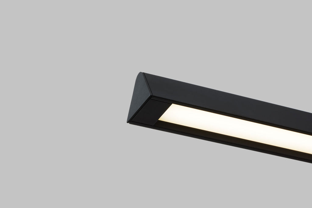 Dessau 48 Linear Suspension Nightshade Black 2700K/3000K Selectable 90 CRI LED selectable 2700k-3000k 120v