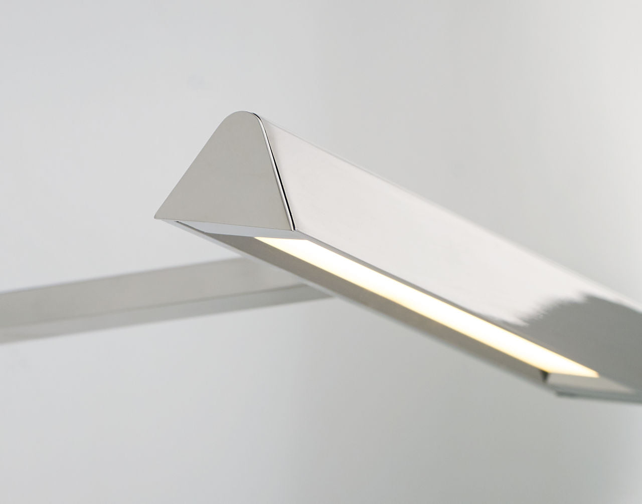Dessau 8 Picture Light polished nickel 3000K 90 CRI integrated led 90 cri 3000k 120v