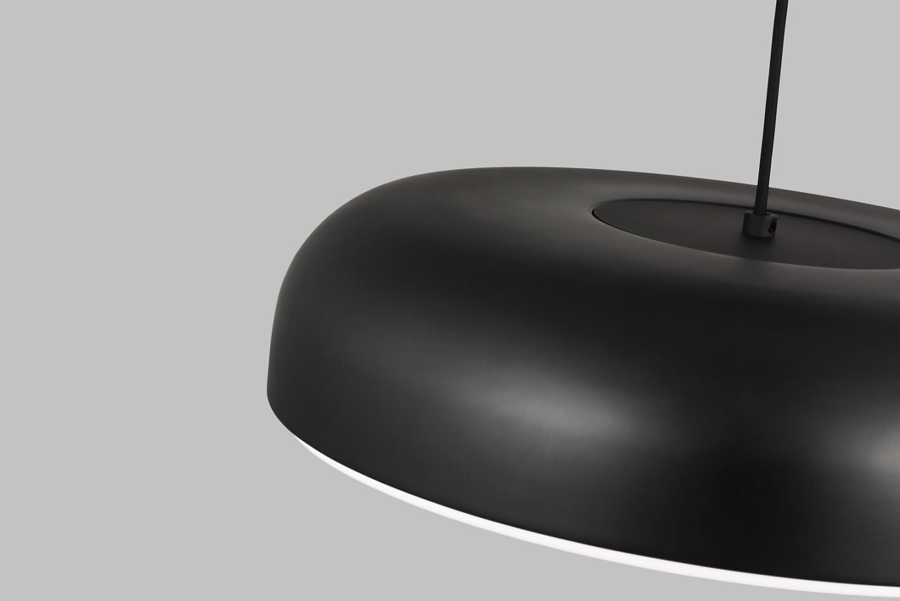 Kosa 18 Pendant Nightshade Black 3000K 90 CRI integrated led 90 cri 3000k 120v-277v unv