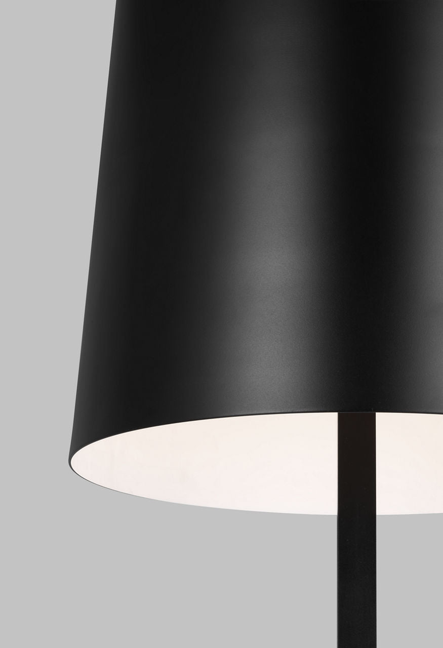 Lucia Outdoor Large Floor Lamp Black 2700K 90 CRI