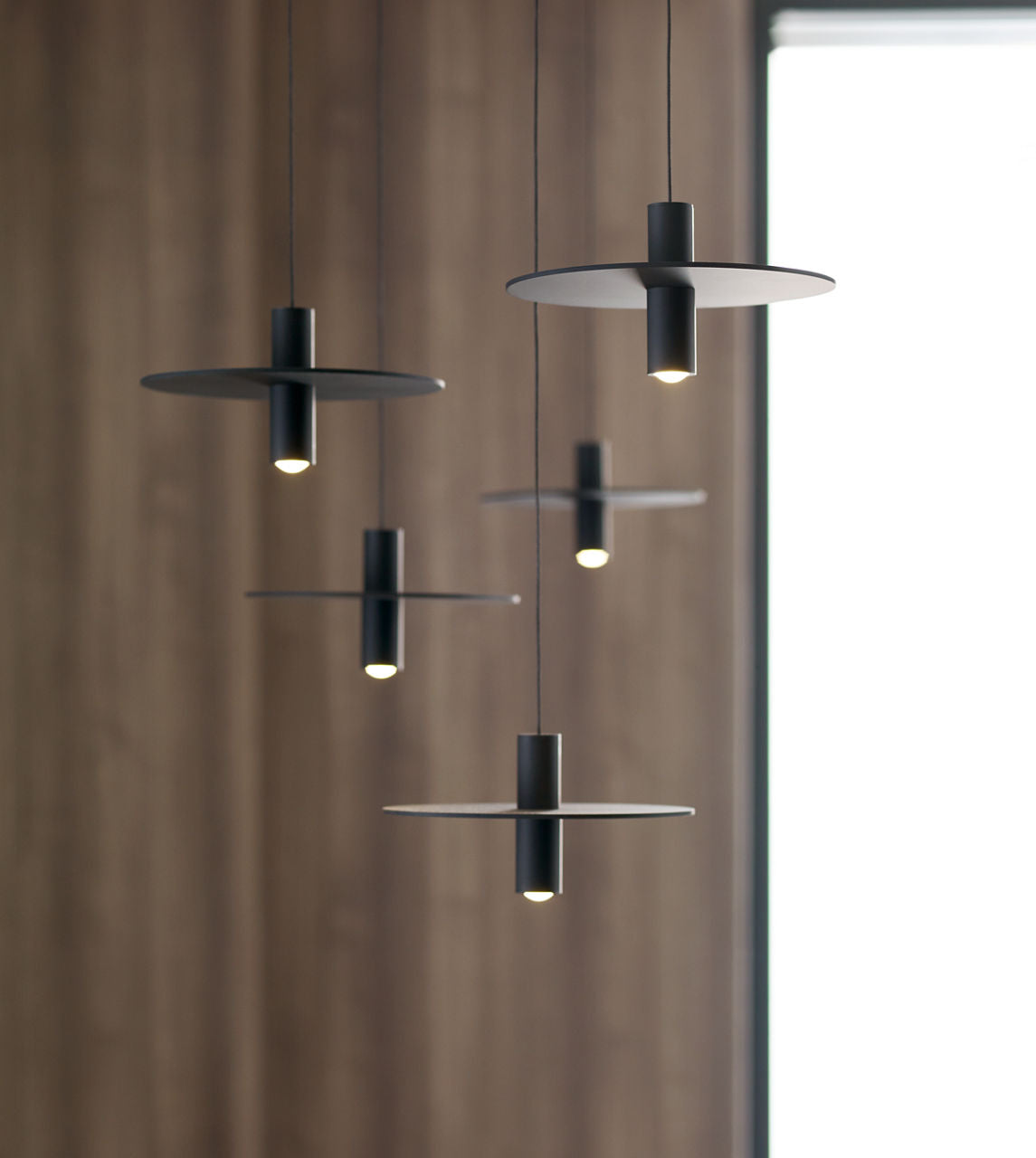 Mini Ponte Pendant | Nightshade Black | Metal Shade FreeJack Bulb(s) Included