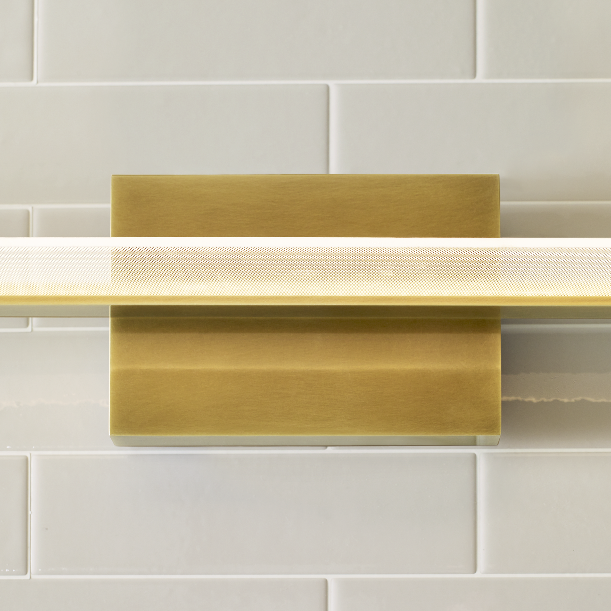 Span 48 Bath Direct/Indirect plated brass 3000K 90 CRI integrated led 90 cri 3000k 120v