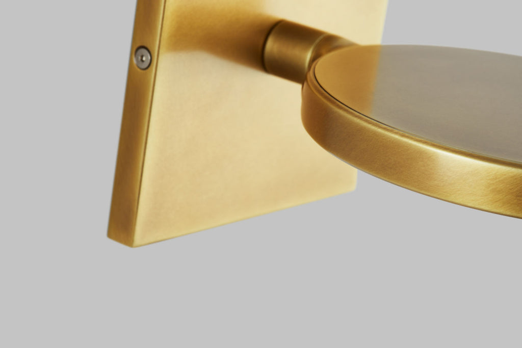 Spectica Wall Acrylic Plated Brass 3000K 90 CRI LED 3000k 277v