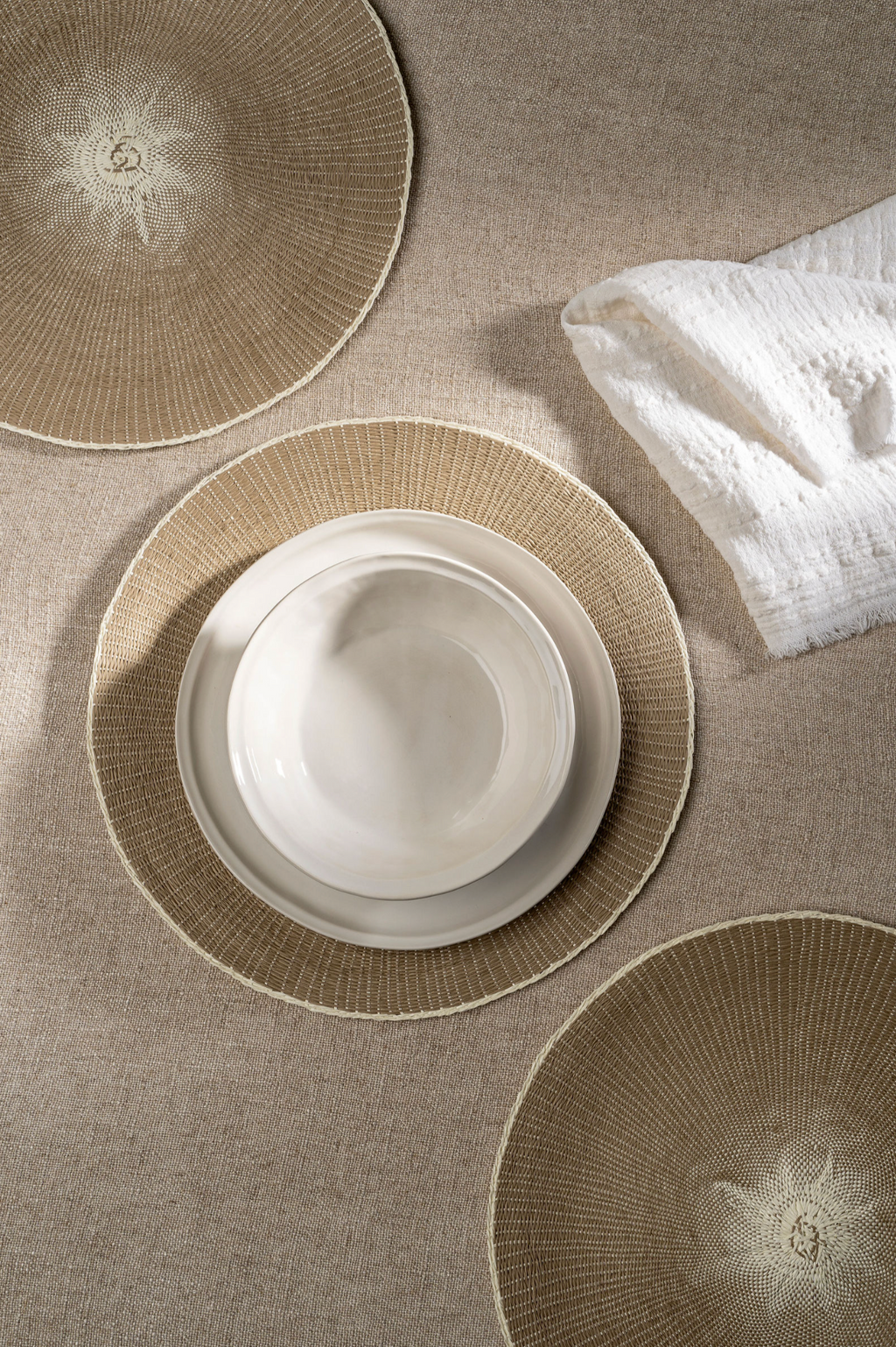 Willa Woven Placemat, Taupe