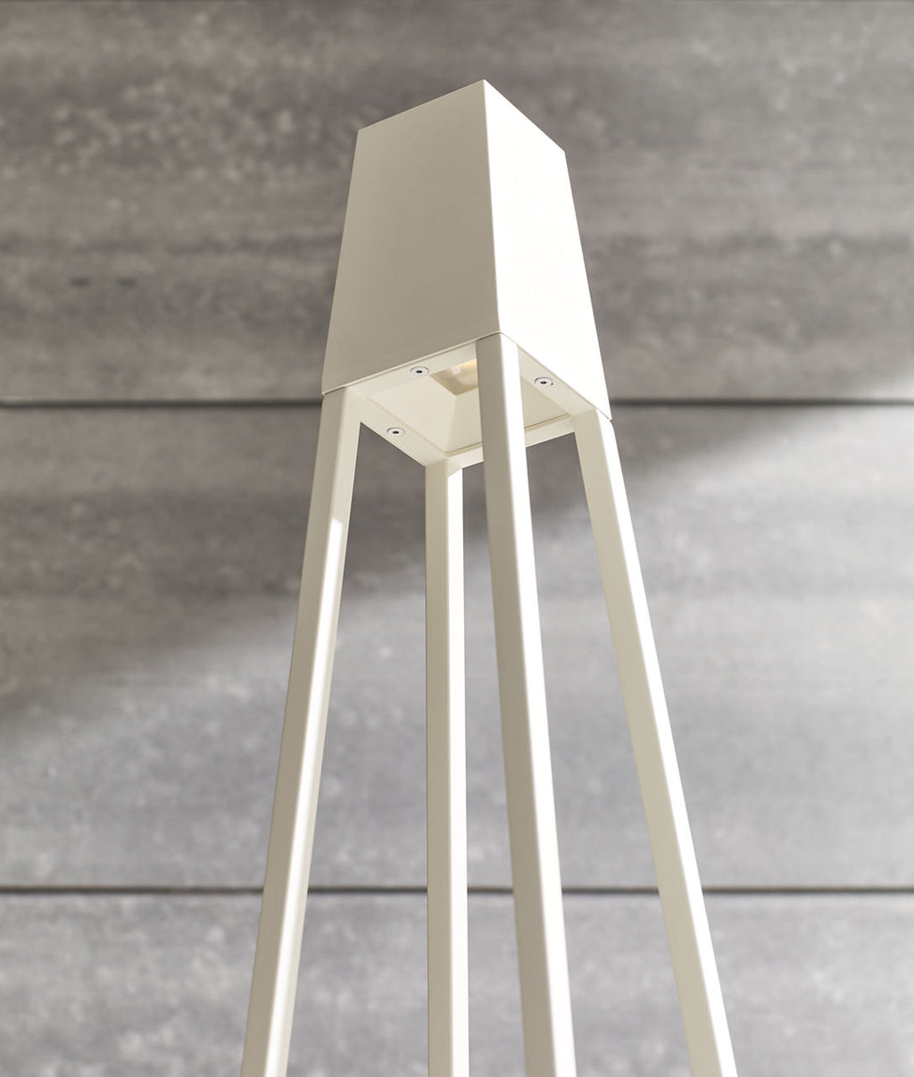 Apex Outdoor X-Large Floor Lamp White 2700K 90 CRI