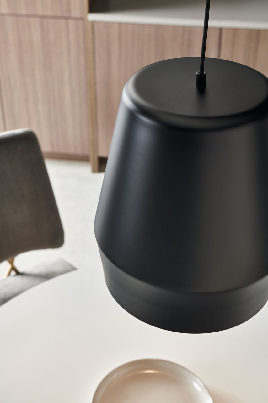 Allea Pendant Black/gold 3000K 90 CRI a19 led 90 cri 2700k 120v