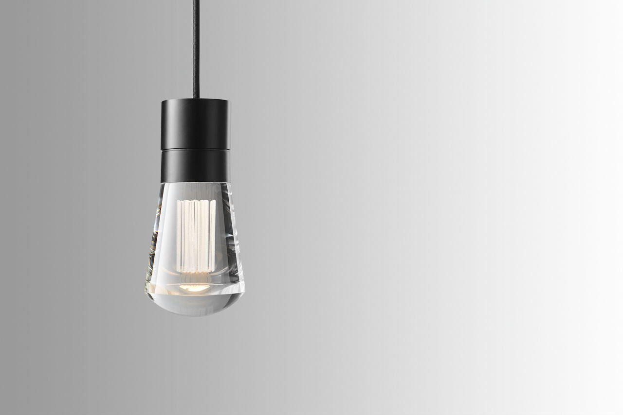 Alva 1-Light Pendant | Black | Black Cord 3000-2200K