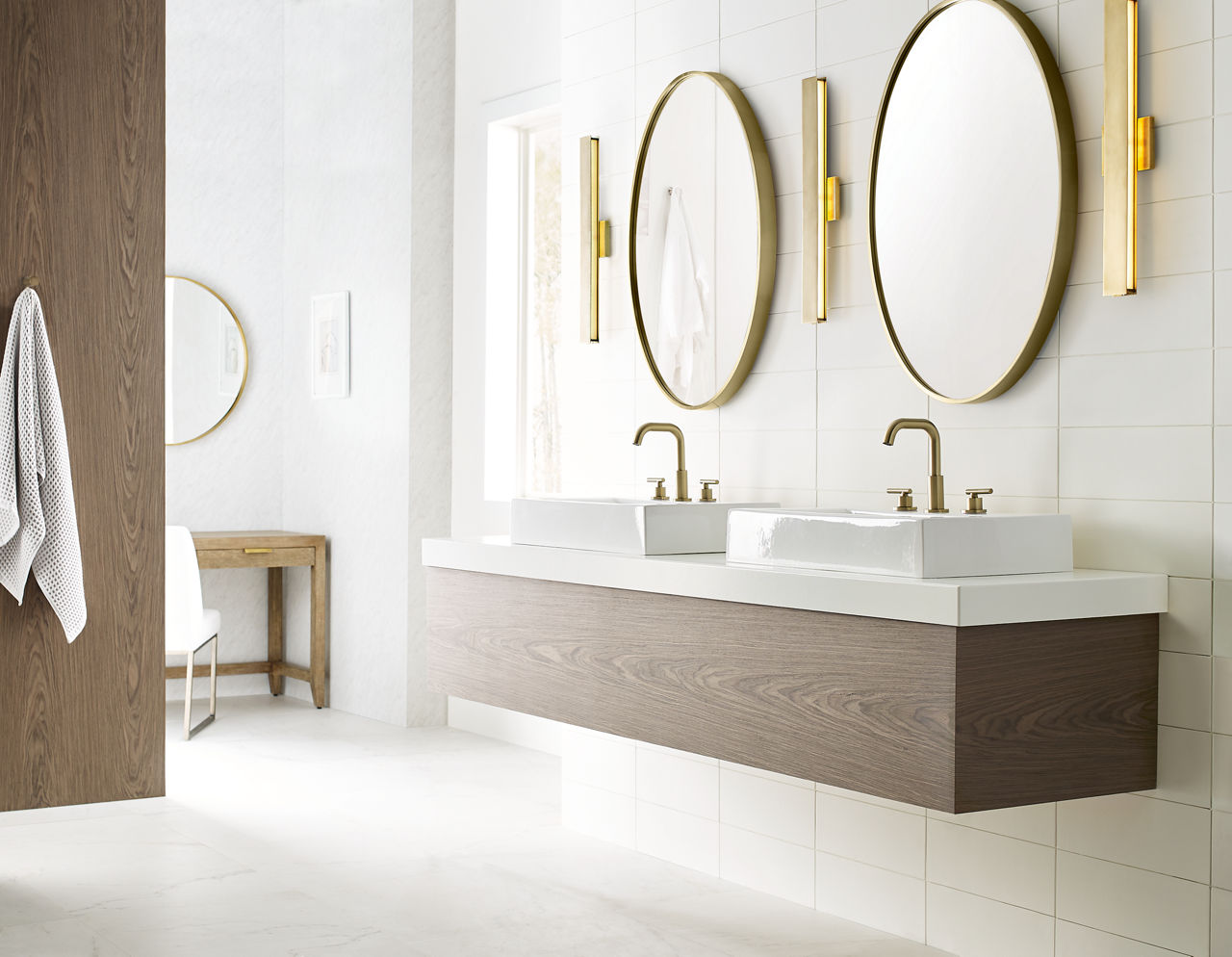 Bau 24 Bath Natural Brass LED 90 CRI 3000K 120V