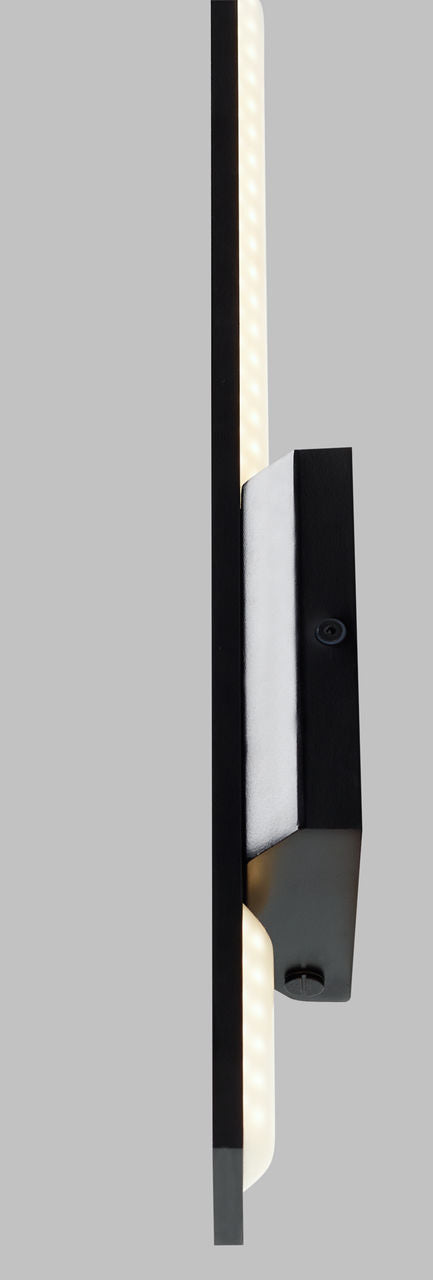 Blade 24 Outdoor Wall Black 2700K/3000K Selectable 90 CRI