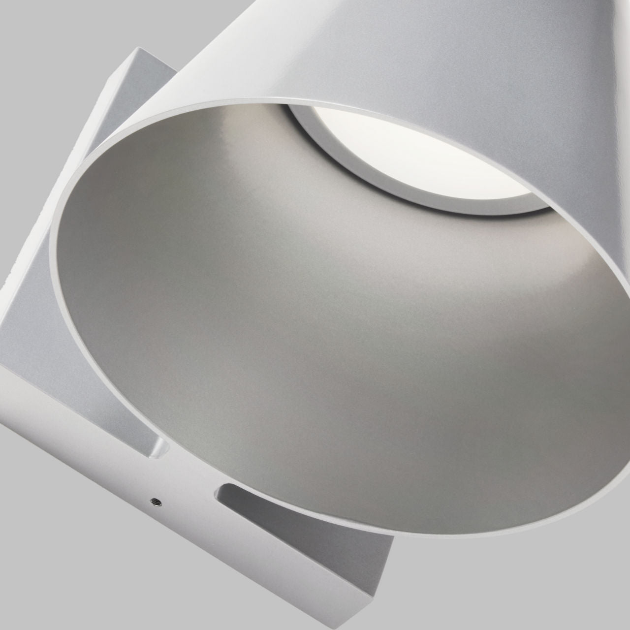 Bowman 6 Outdoor Wall silver LED 3000K 90 CRI80 cri 3000k 277v