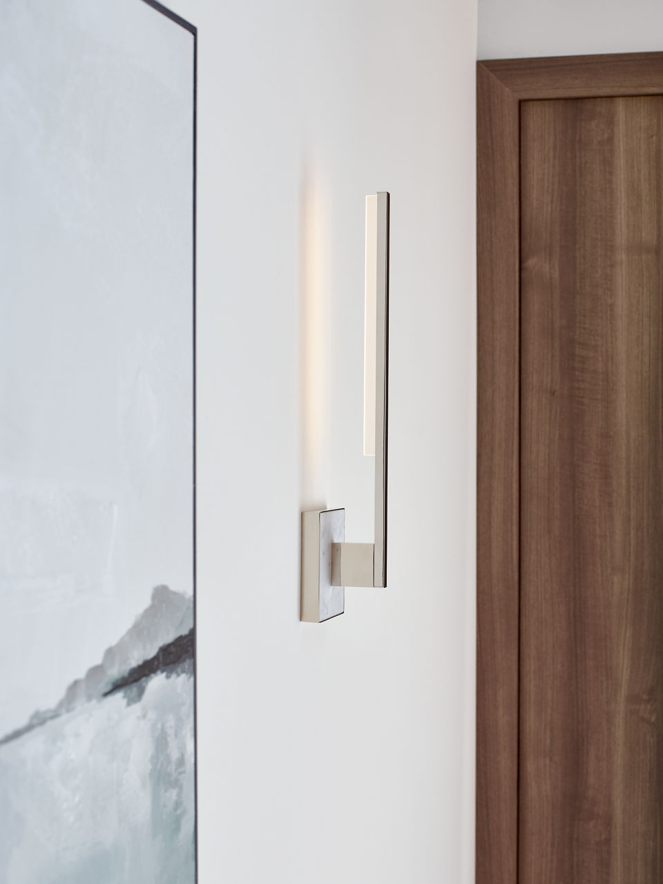 Klee 20 Wall Polished Nickel/White marble Integrated LED 90 CRI 3000K 120V