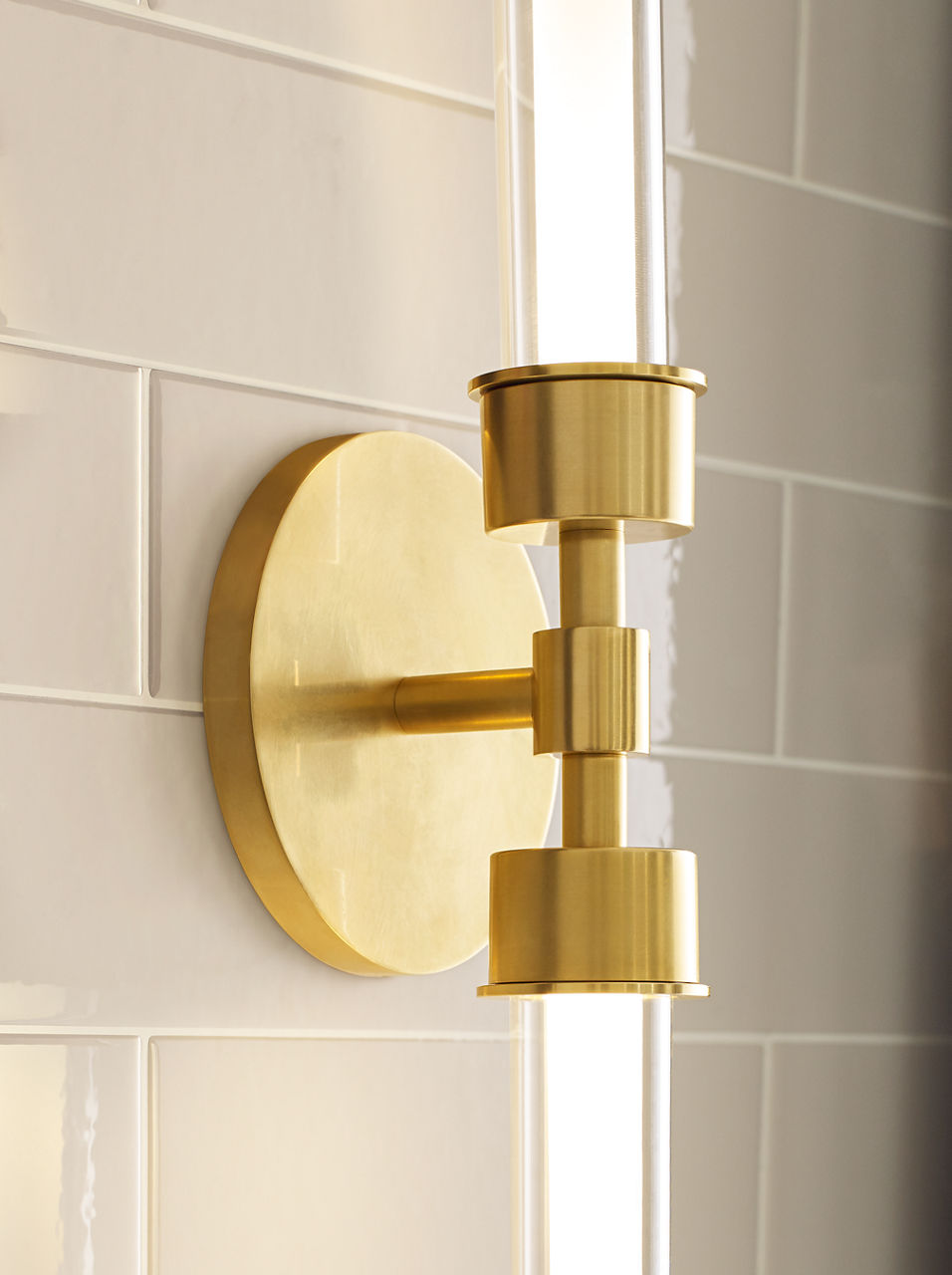 Linger Wall/Bath 2-Light Vanity Natural Brass LED 90 CRI 3000K 120V