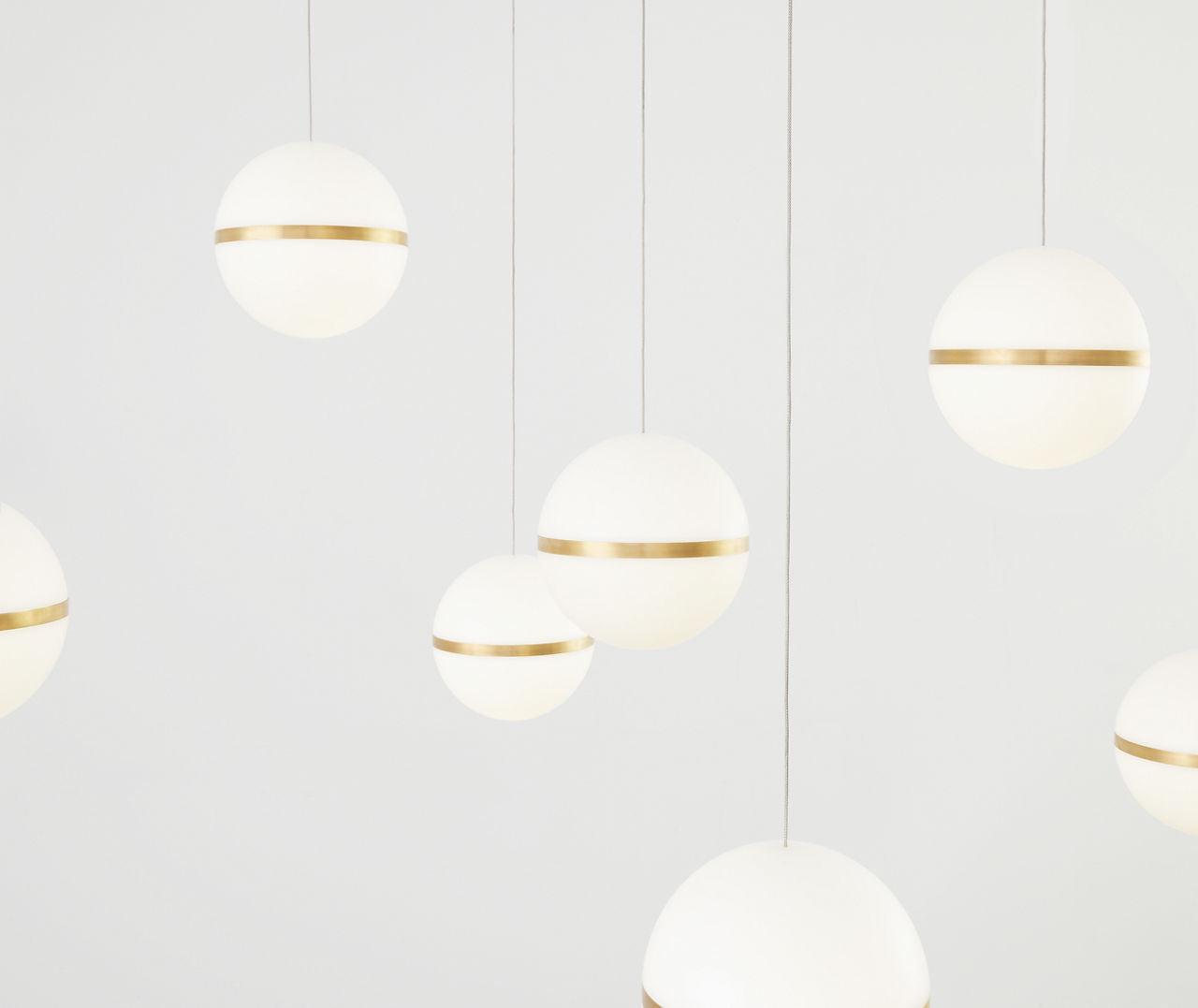 Mini Hanea Chandelier 9 Light Natural Brass LED 3000K 90 CRIbi-pin 12V 90 vri 3000k remote