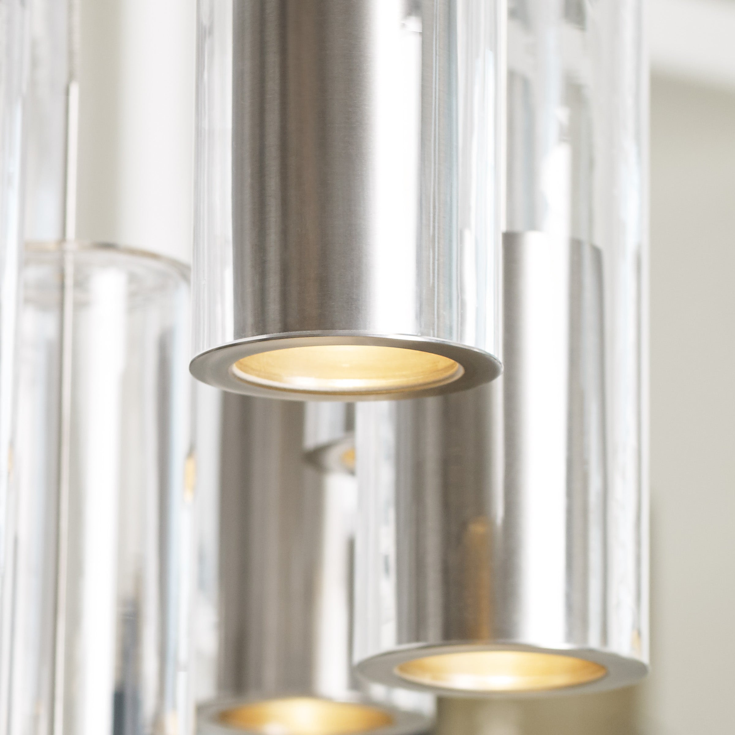 Captra Pendant | Satin Nickel | Clear glass FreeJack Bulb(s) Included