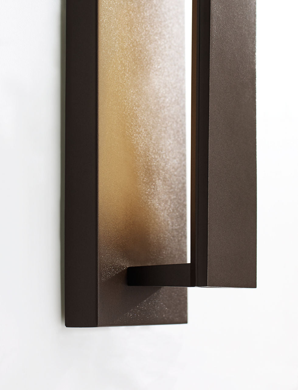 Nate 17 Outdoor Wall Bronze 3000K 90 CRI LED 3000k 120v