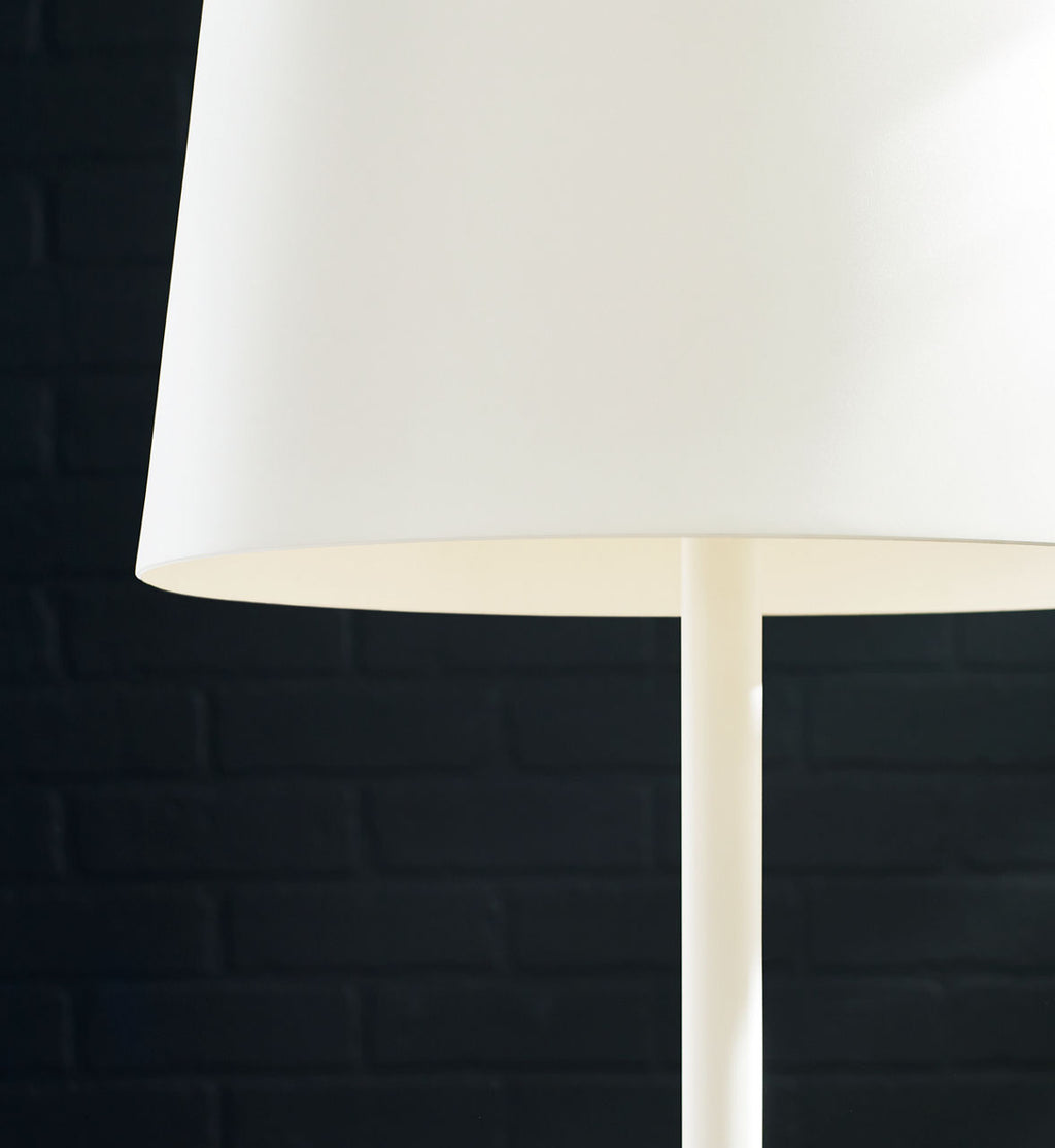Nevis Outdoor Large Floor Lamp White 2700K 90 CRI