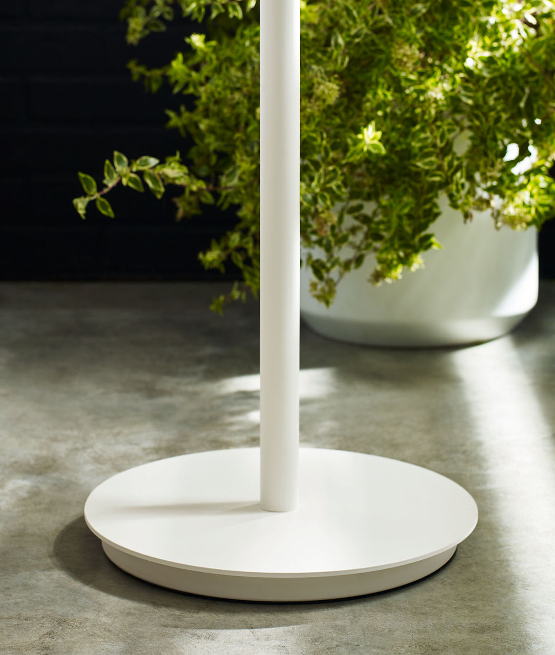 Nevis Outdoor Large Floor Lamp White 2700K 90 CRI