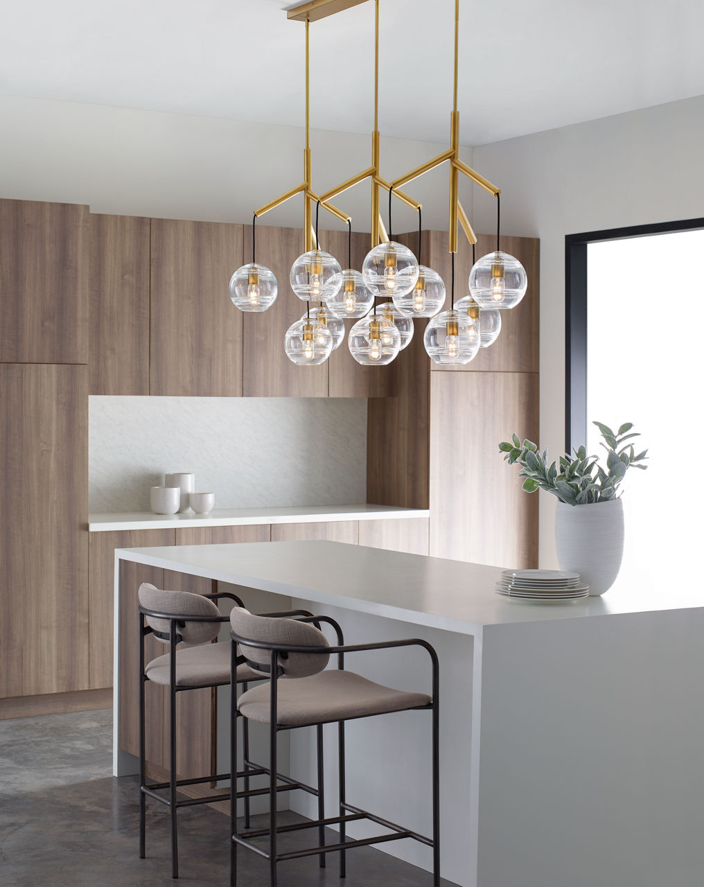Sedona Triple Chandelier Triple Clear Aged Brass 2700K 90 CRI t14 led 90 cri 2700k 120v (t20/t24)