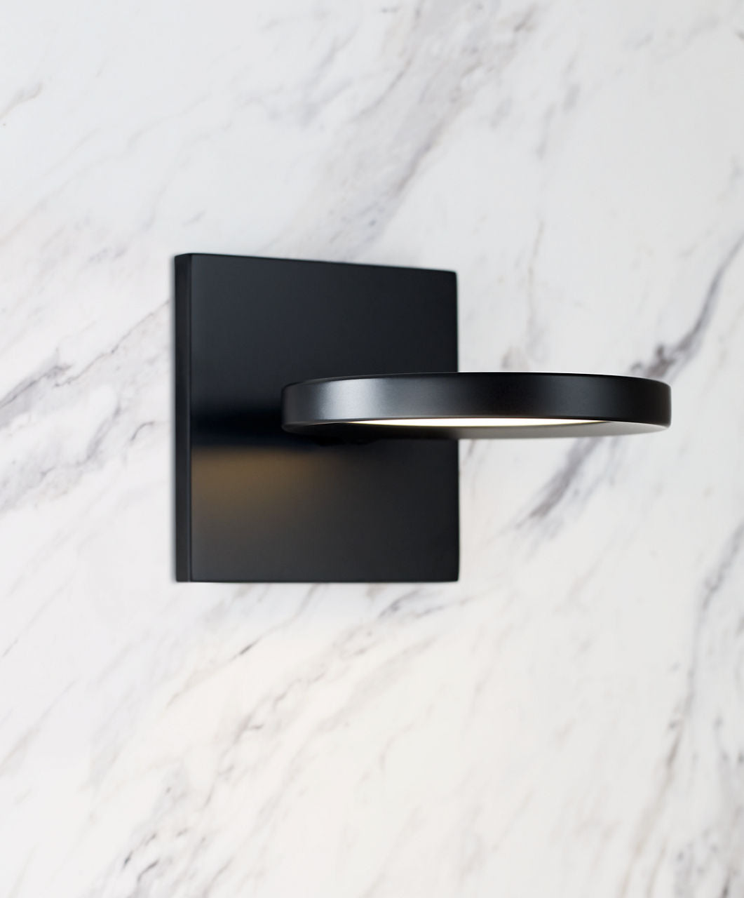 Spectica Wall Acrylic Matte Black 3000K 90 CRI LED 3000k 120v