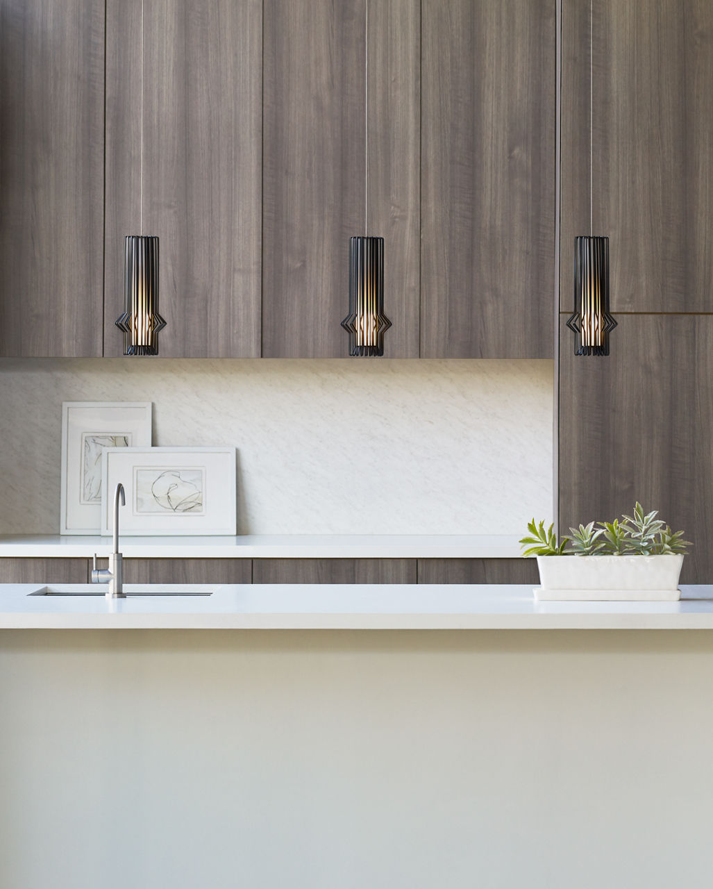 Syrma Mini Pendant | Satin Nickel | Matte black FreeJack Bulb(s) Not Included
