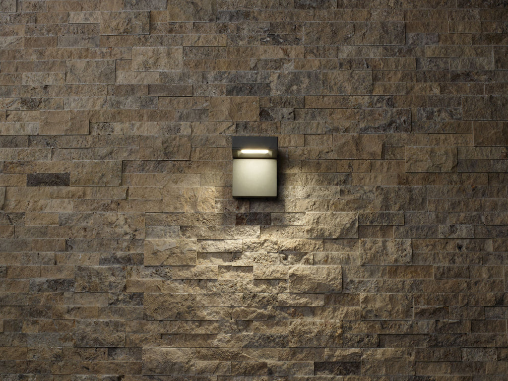 Taag 6 Outdoor Wall | Charcoal 4000K Surge Protection