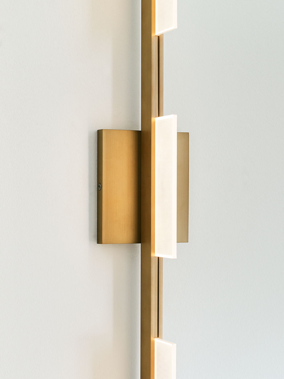 Tris 3-Light Bath 3 Light Aged Brass 3000K 90 CRI integrated led 90 cri 3000k 120v