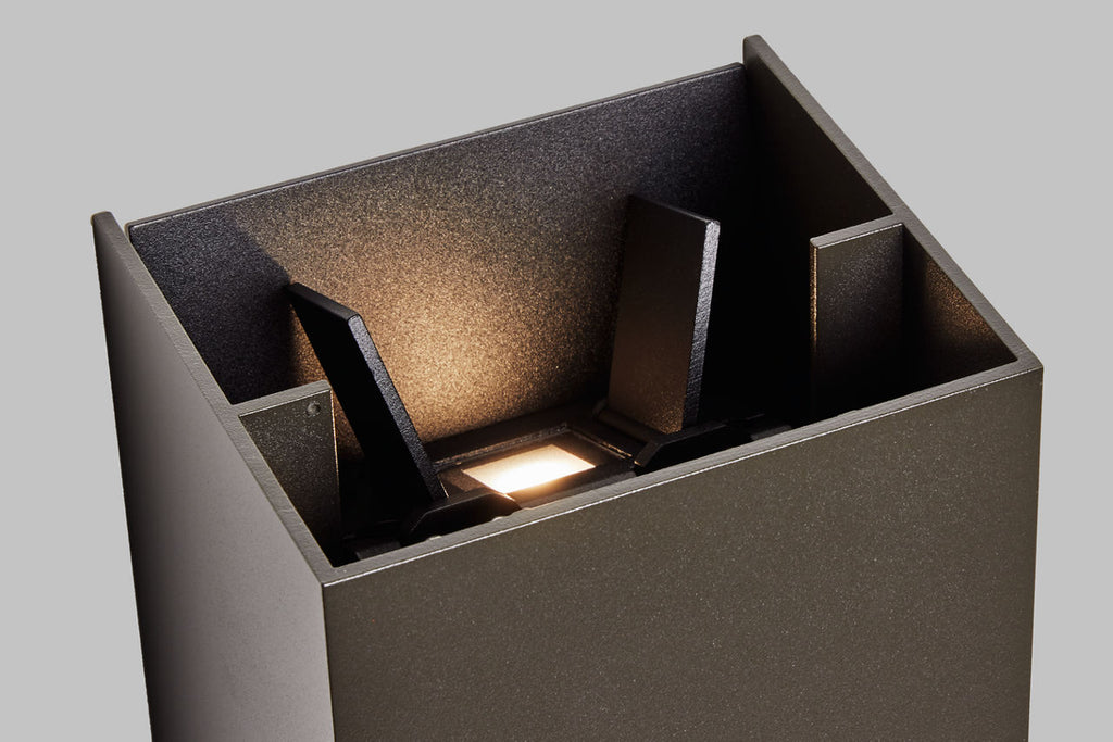 Vex 12 Outdoor Wall Bronze 3000K 90 CRI