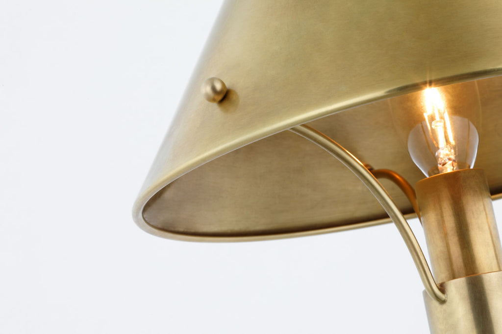 Turlington Medium Table Lamp | Hand-Rubbed Antique Brass | Hand-Rubbed Antique Brass Shade